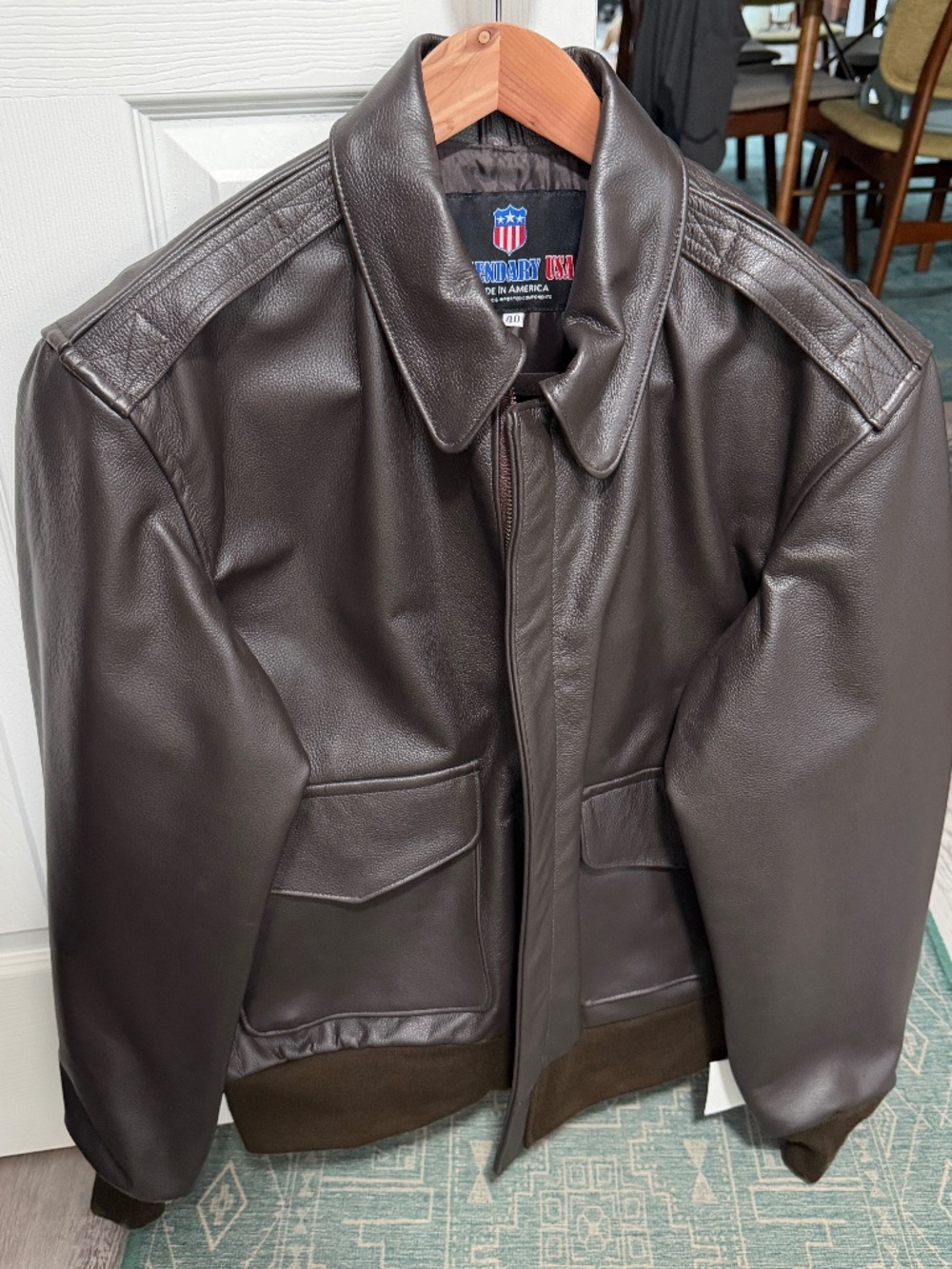 A-2 Flight Jacket Legendary USA Mens 40